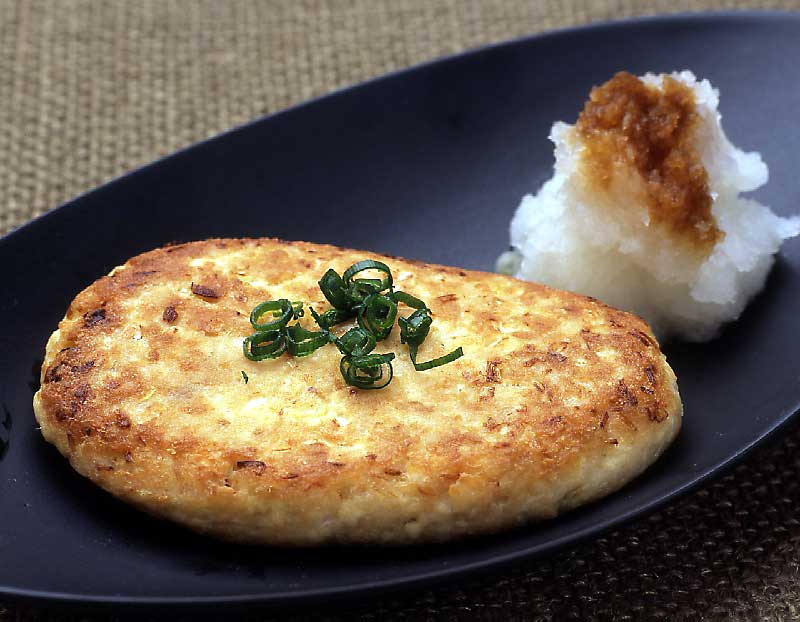 ツナと豆腐のハンバーグ風の写真